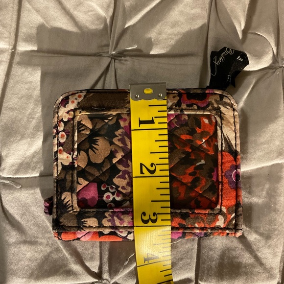 Vera Bradley ID Wallet - Picture 2 of 9